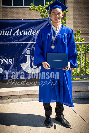 2020 IA Graduation - IB Sign - TJP (52 of 156)
