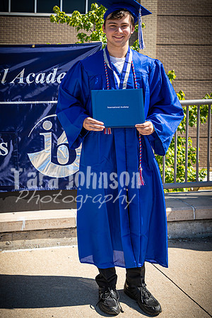 2020 IA Graduation - IB Sign - TJP (48 of 156)