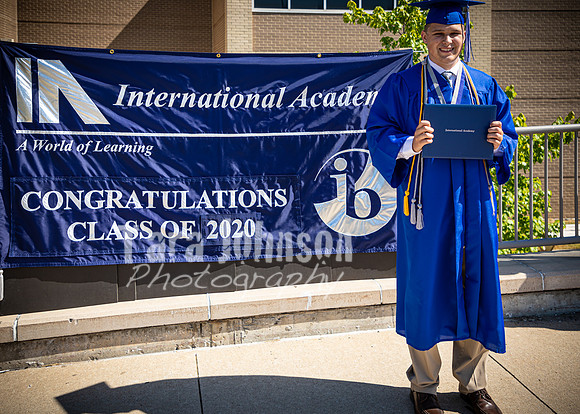 2020 IA Graduation - IB Sign - TJP (63 of 156)