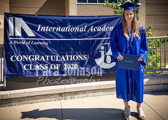 2020 IA Graduation - IB Sign - TJP (59 of 156)