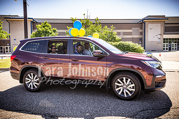2020 IA Graduation - Vehicles- TJP (28 of 60)