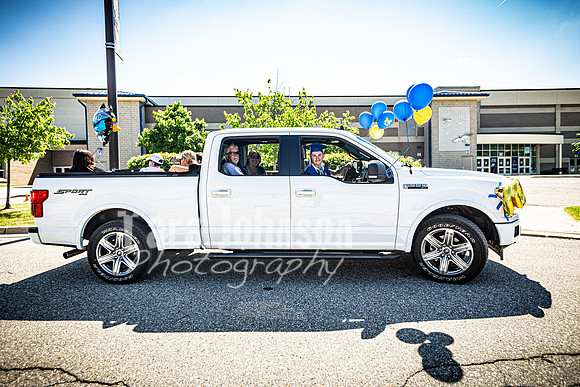 2020 IA Graduation - Vehicles- TJP (32 of 60)