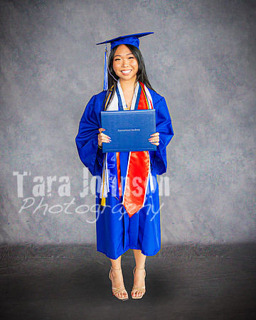 2025 IA Graduation - Gray Backdrop - TJP (180 of 359)