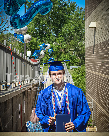 2020 IA Graduation - Stairs - TJP (77 of 181)