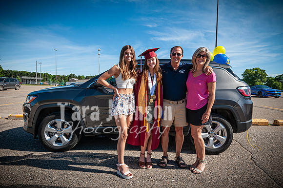 20 MHS Graduation - Family - TJP (42 of 652)