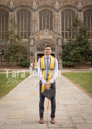 Emma & Friends Grad Photos W25 (59 of 96)