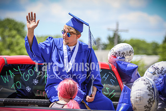 20 LHS Graduation - Family - TJP (18 of 18)