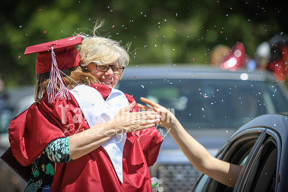 20 MHS Graduation - Family - TJP (23 of 47)