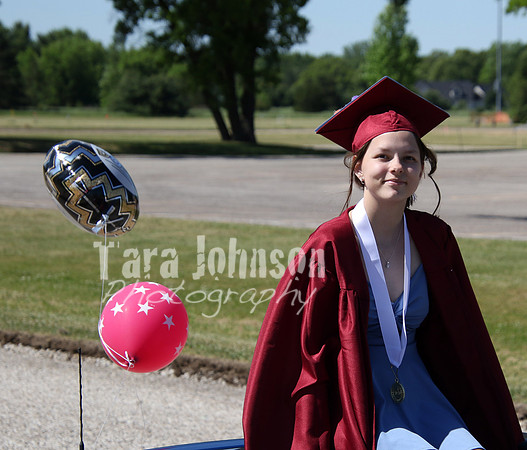 31 cc   Sierrah Giles mustang ballons