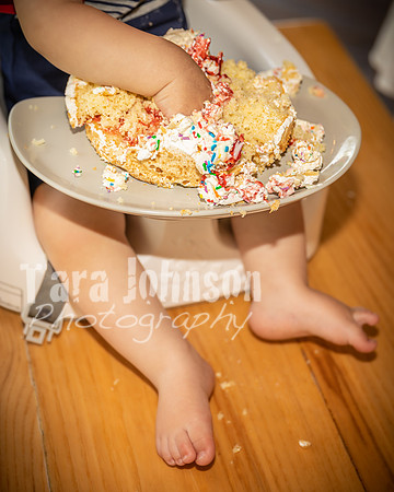Jon Sculthorpe's Cake Smash - TJP (51 of 140)