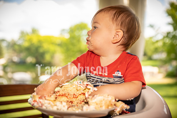 Jon Sculthorpe's Cake Smash - TJP (52 of 140)