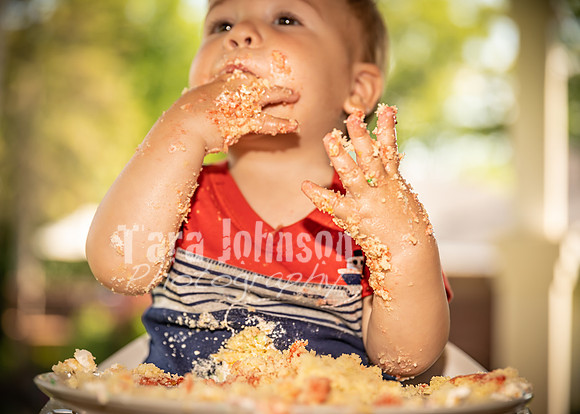 Jon Sculthorpe's Cake Smash - TJP (96 of 140)