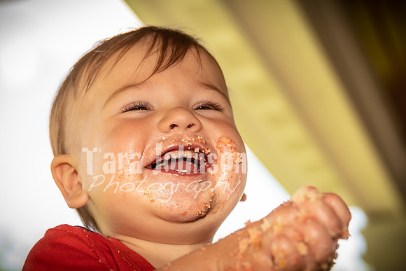 Jon Sculthorpe's Cake Smash - TJP (99 of 140)