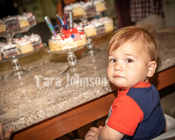 Jon Sculthorpe's Cake Smash - TJP (10 of 140)