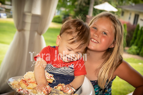 Jon Sculthorpe's Cake Smash - TJP (76 of 140)