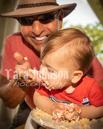 Jon Sculthorpe's Cake Smash - TJP (91 of 140)