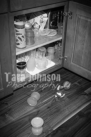 Jon Sculthorpe's Cake Smash - BW - TJP (3 of 141)