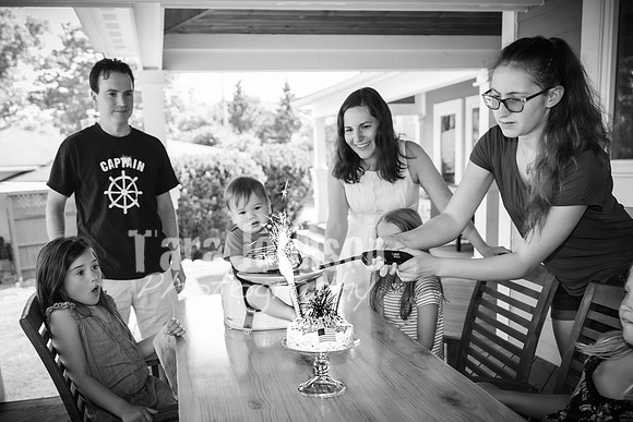 Jon Sculthorpe's Cake Smash - BW - TJP (29 of 141)