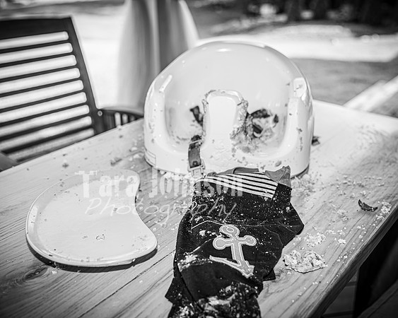 Jon Sculthorpe's Cake Smash - BW - TJP (103 of 141)