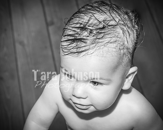 Jon Sculthorpe's Cake Smash - BW - TJP (124 of 141)
