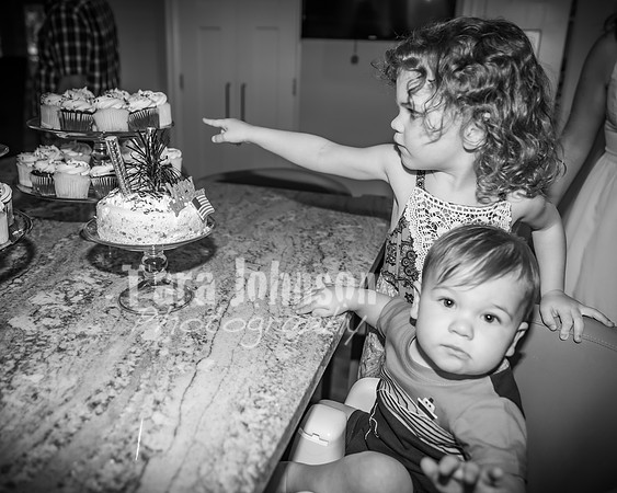 Jon Sculthorpe's Cake Smash - BW - TJP (11 of 141)