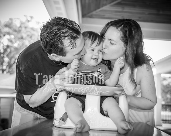 Jon Sculthorpe's Cake Smash - BW - TJP (23 of 141)