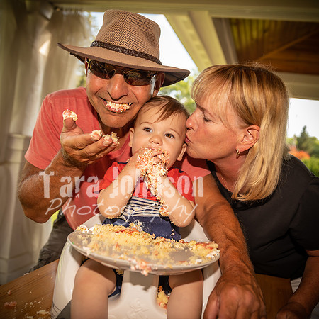 Jon Sculthorpe's Cake Smash - TJP (93 of 140)