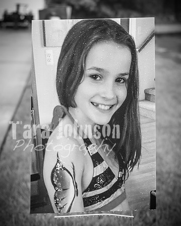Tara Walsh's Grad Party - BW - TJP (10 of 331)