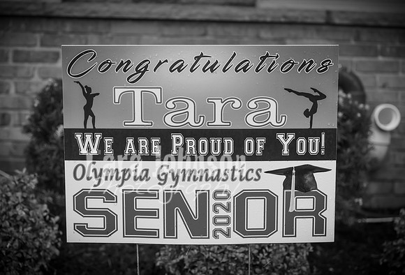 Tara Walsh's Grad Party - BW - TJP (18 of 331)