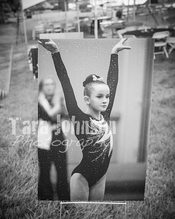 Tara Walsh's Grad Party - BW - TJP (30 of 331)