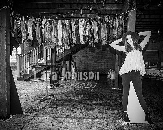 Tara Walsh's Grad Party - BW - TJP (118 of 331)