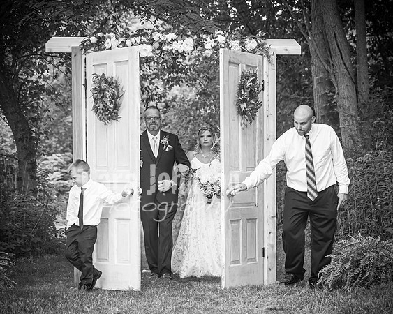 Joe & Krista Yeskey - Highlights - BW - TJP (72 of 173)