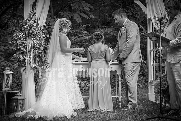 Joe & Krista Yeskey - Highlights - BW - TJP (86 of 173)