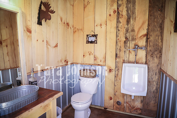 Leap of Faith Wedding Barn - TJP (94 of 127)