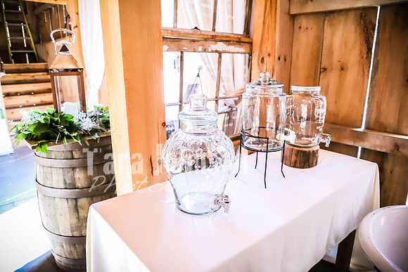 Leap of Faith Wedding Barn - TJP (14 of 127)