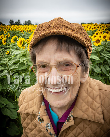 Sunflowers - TJP (4 of 29)
