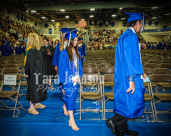 2022 LHS - Angle #1 Entrance- TJP (102 of 195)