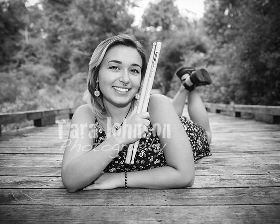 Larissa McDonald - BW - TJP (3 of 86)