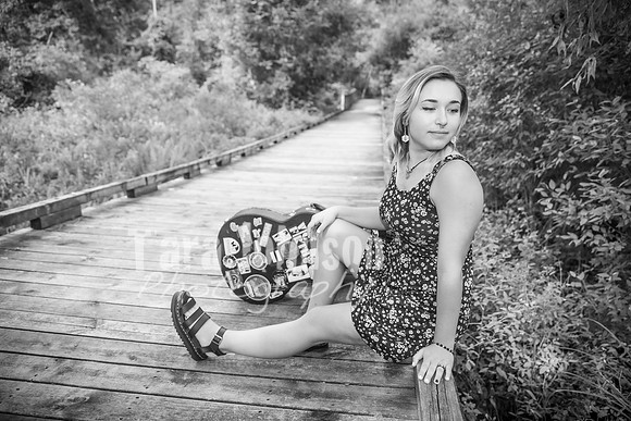 Larissa McDonald - BW - TJP (8 of 86)