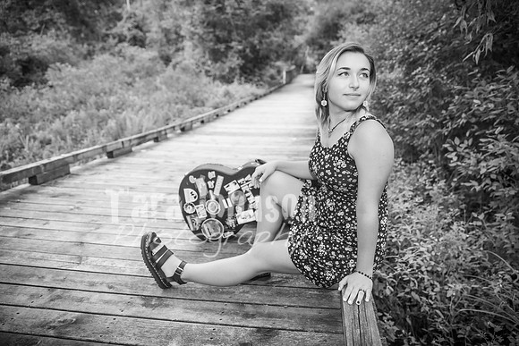 Larissa McDonald - BW - TJP (9 of 86)