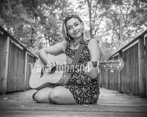 Larissa McDonald - BW - TJP (19 of 86)