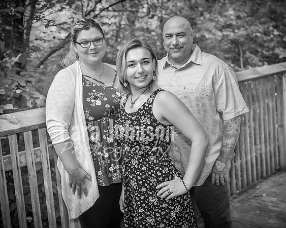 Larissa McDonald - BW - TJP (43 of 86)
