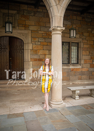 24 U of M Grad Photos - Audrey-113