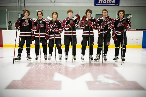 2021 MHS Hockey Senior Groups - TJP (6 of 8)