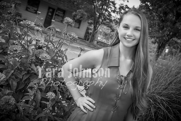 Olivia Mitchell - BW - TJP (9 of 116)