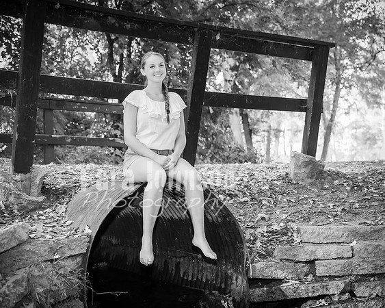 Olivia Mitchell - BW - TJP (105 of 116)