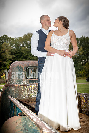 S. & A. Konkol Wedding Completion  - Bride & Groom- TJP (5 of 6)