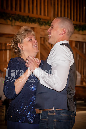 S. & A. Konkol Wedding Completion  - Dance - TJP (118 of 159)