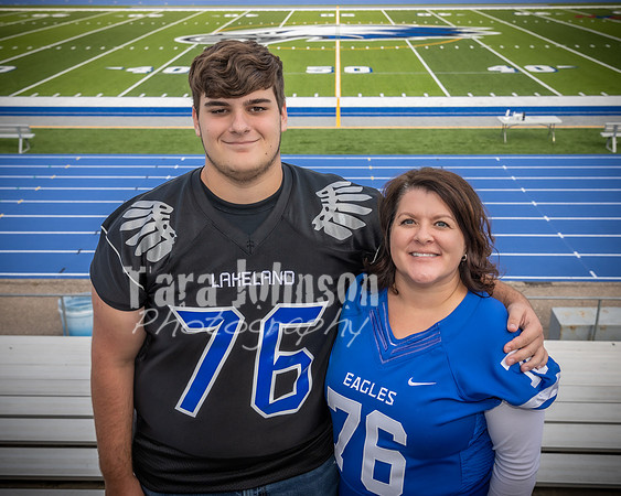 2020 LHS FB Families - TJP (9 of 62)