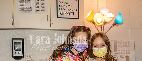 (web) 21 Fall JES 12-13 (Banners @ 72 ppi) - TJP (43 of 67)